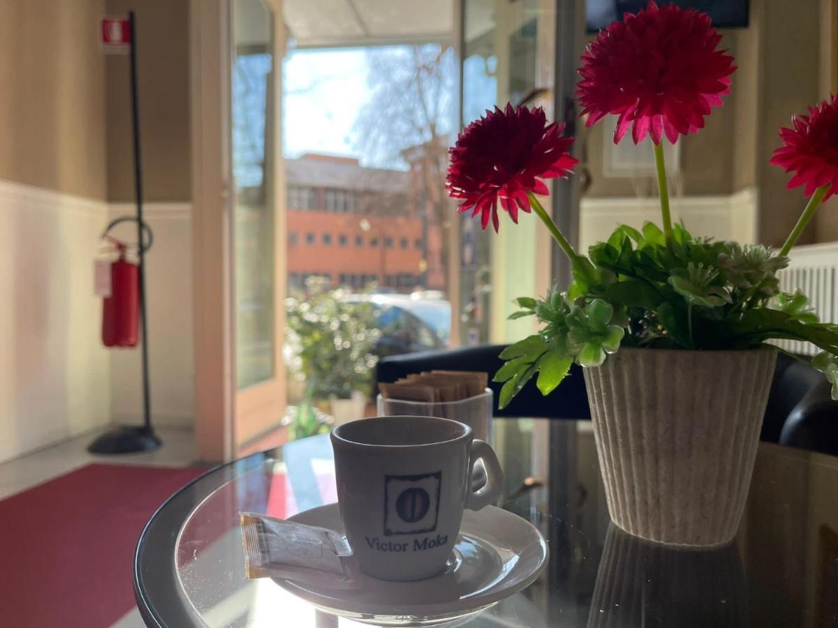 Hotel Aurelia Milano Centrale Zewnętrze zdjęcie