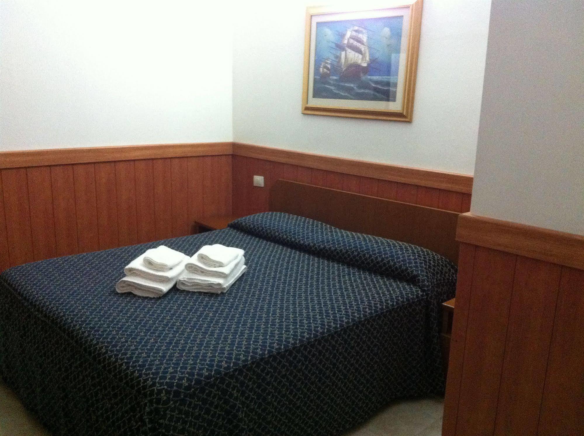 Hotel Aurelia Milano Centrale Zewnętrze zdjęcie